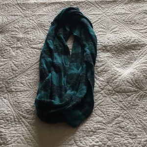 Splendid infinity scarf